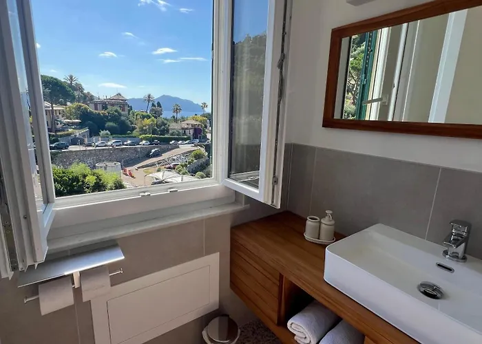 Romantic Garden Sea View Nervi *